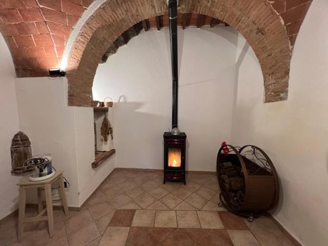 Podere Mona Pomarance Exterior photo